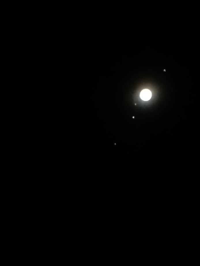 Júpiter y los satélites galileanos.